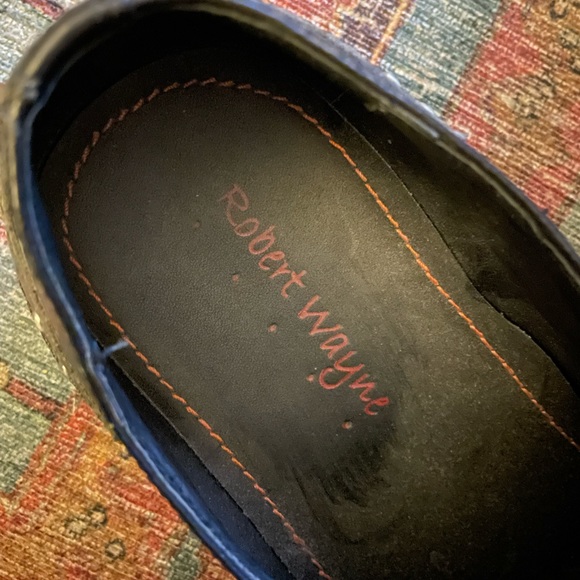 Robert Wayne Shoes - Picture 3 of 4